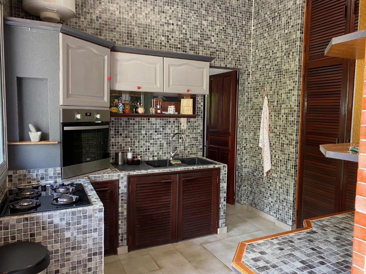 Villa Coco Des Sables Acces Direct Au Lagon Ла-Салін-ле-Бен Екстер'єр фото