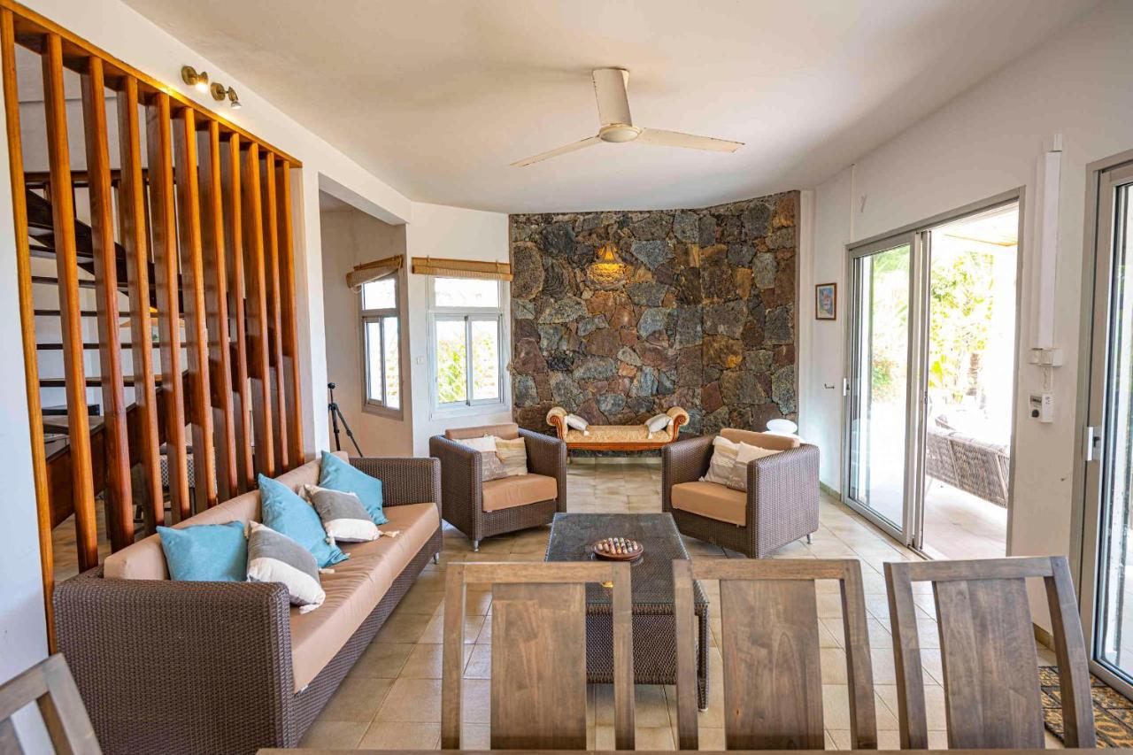 Villa Coco Des Sables Acces Direct Au Lagon Ла-Салін-ле-Бен Екстер'єр фото